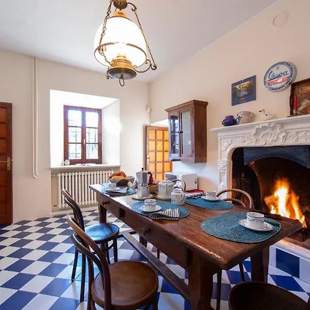 Villa Di Charme Agrate Conturbia